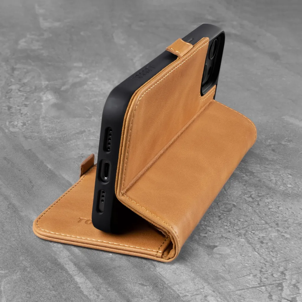Étui en cuir TORRO iPhone 13 avec support premium marron clair