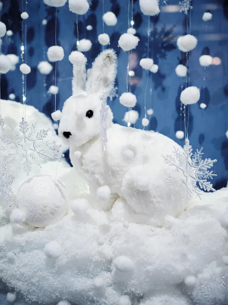 Décoration de Noël Lapin Blanc 29cm - Figurine de Table Peluche Douce - 4