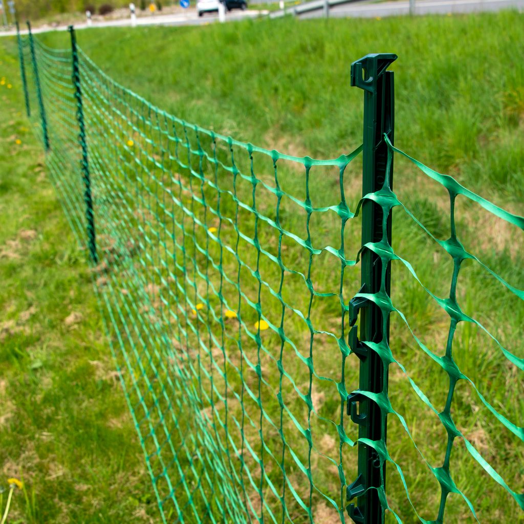 25meter top Zaun mit passenden Pfählen 104cm hoch