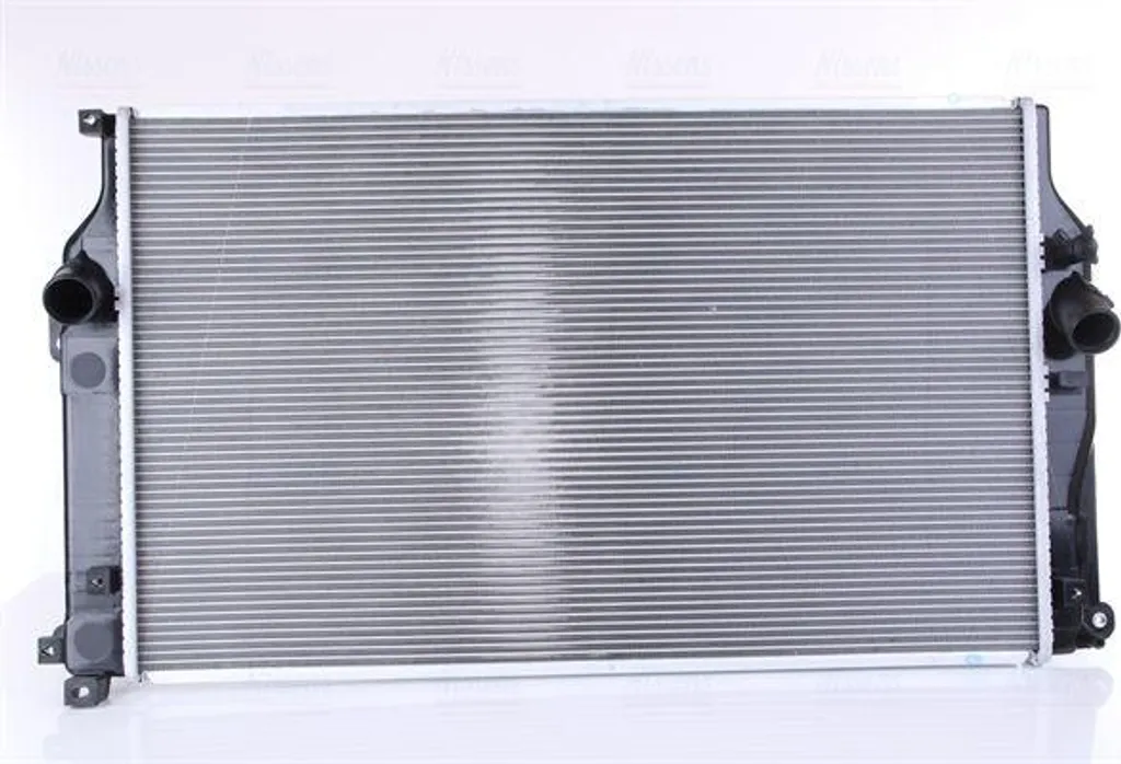 Évitez la Surchauffe : Radiateur Moteur NISSENS 646864 pour Toyota RAV 4