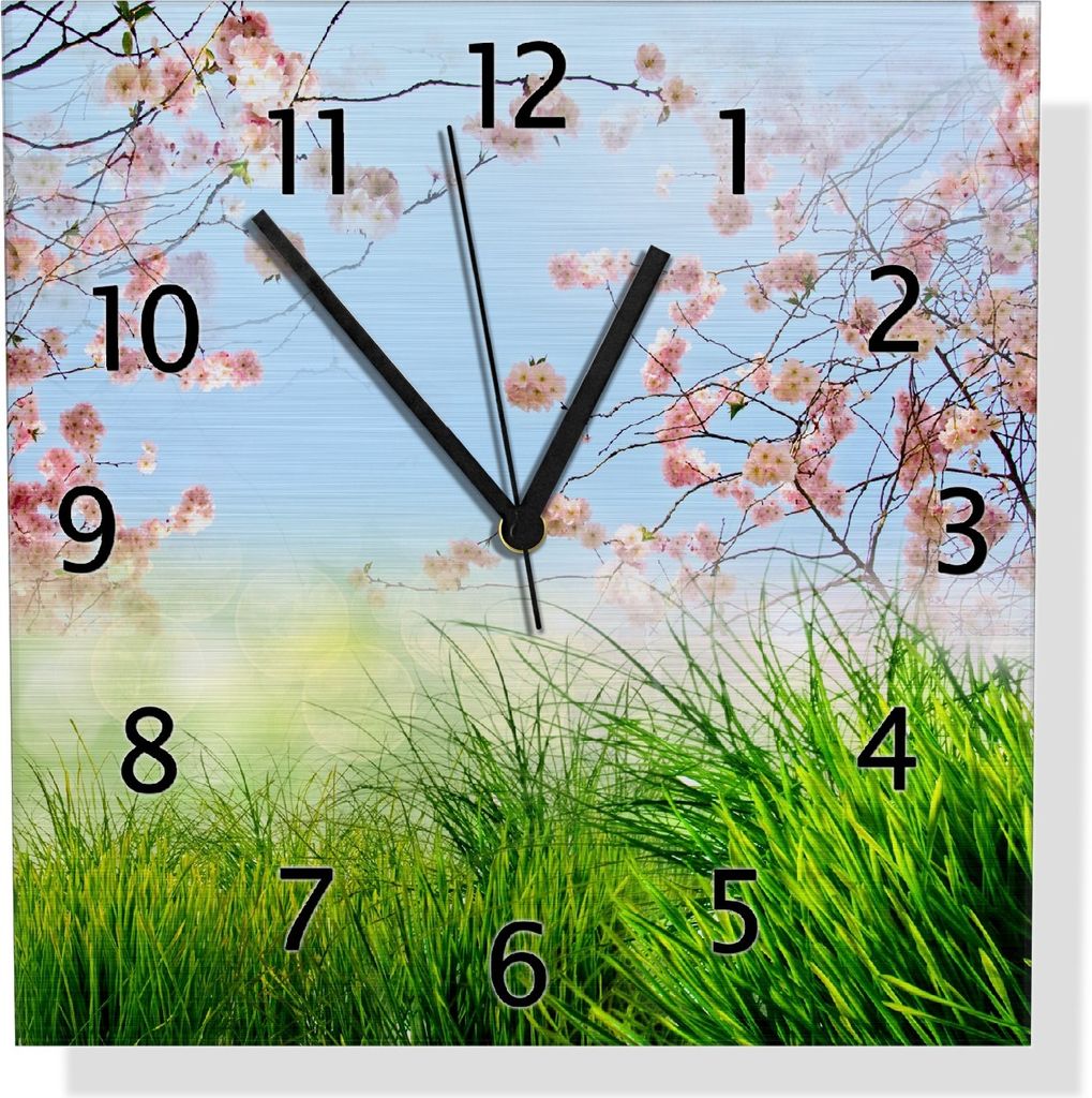 Wallario Design Wanduhr Kirschblütenzweige und grüne Wiese- Frühling aus Aluverbund, Größe 30 x 30 cm