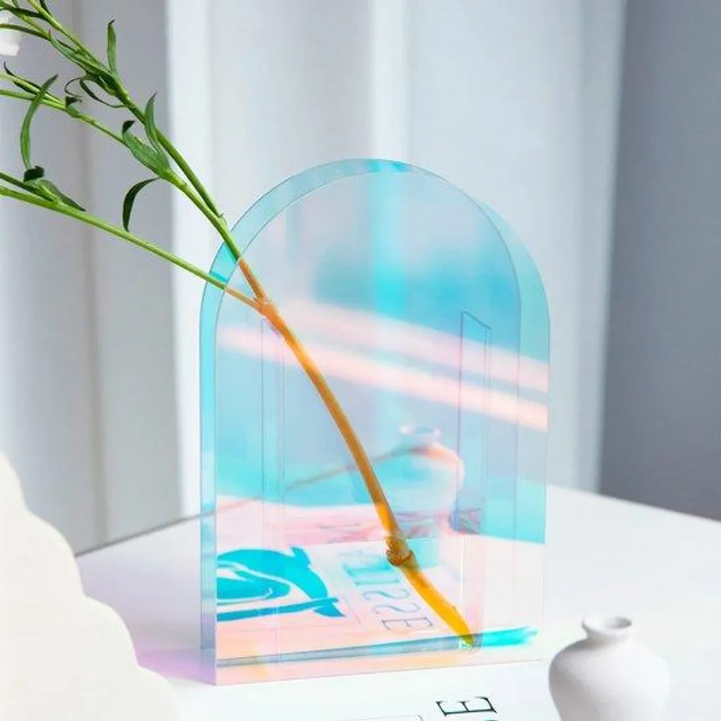 Vase moderne en acrylique transparent incassable design hauteur 25cm