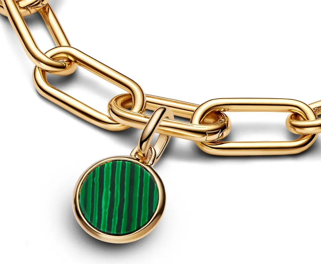 Mini Médaillon Doré Pandora Me Vert Émeraude Gravable - Design Exclusif