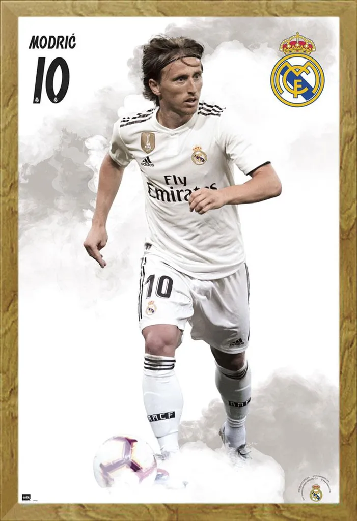 Affiche encadrée Real Madrid Modric 18/19 cadre bois chêne Shinsuke