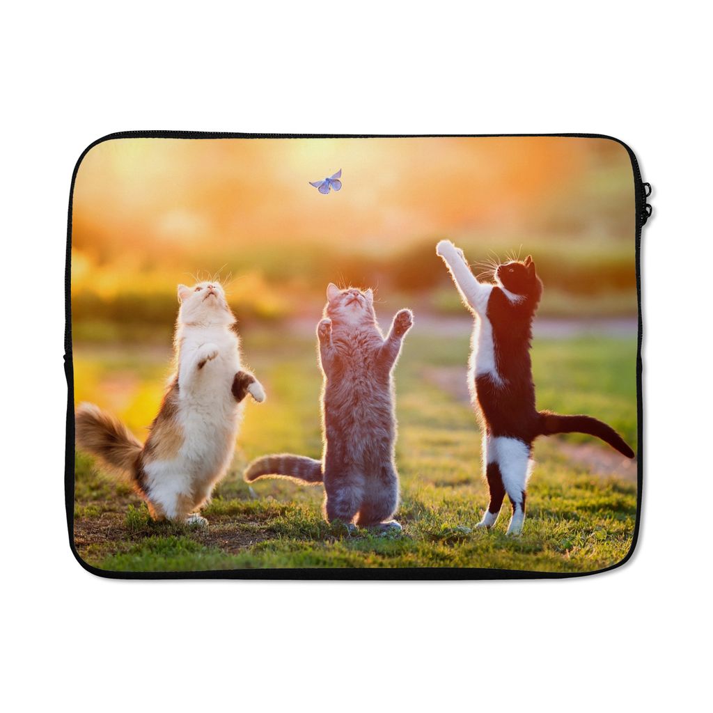 MuchoWow Laptop Hülle 17 Zoll Laptoptasche Katzen - Schmetterling - Sonnenuntergang - Gras - Natur - Zipper - Schutzabdeckung