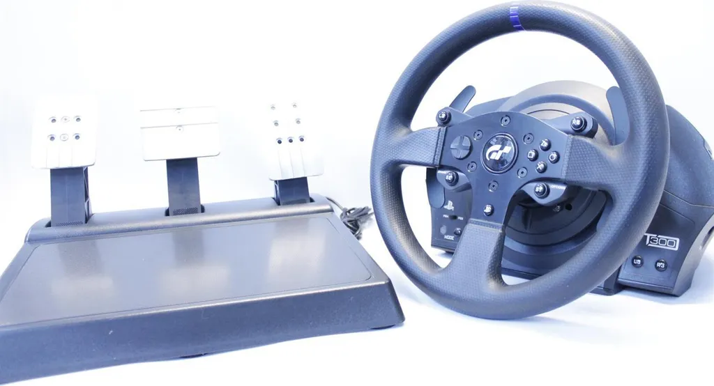 Volant Thrustmaster T300 RS GT Edition Force Feedback pour PS5 et PC - 9