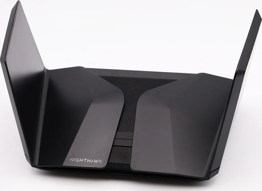 Netgear Nighthawk AX12 Routeur Wi-Fi 6 12-Stream avec Ports Ethernet Noir