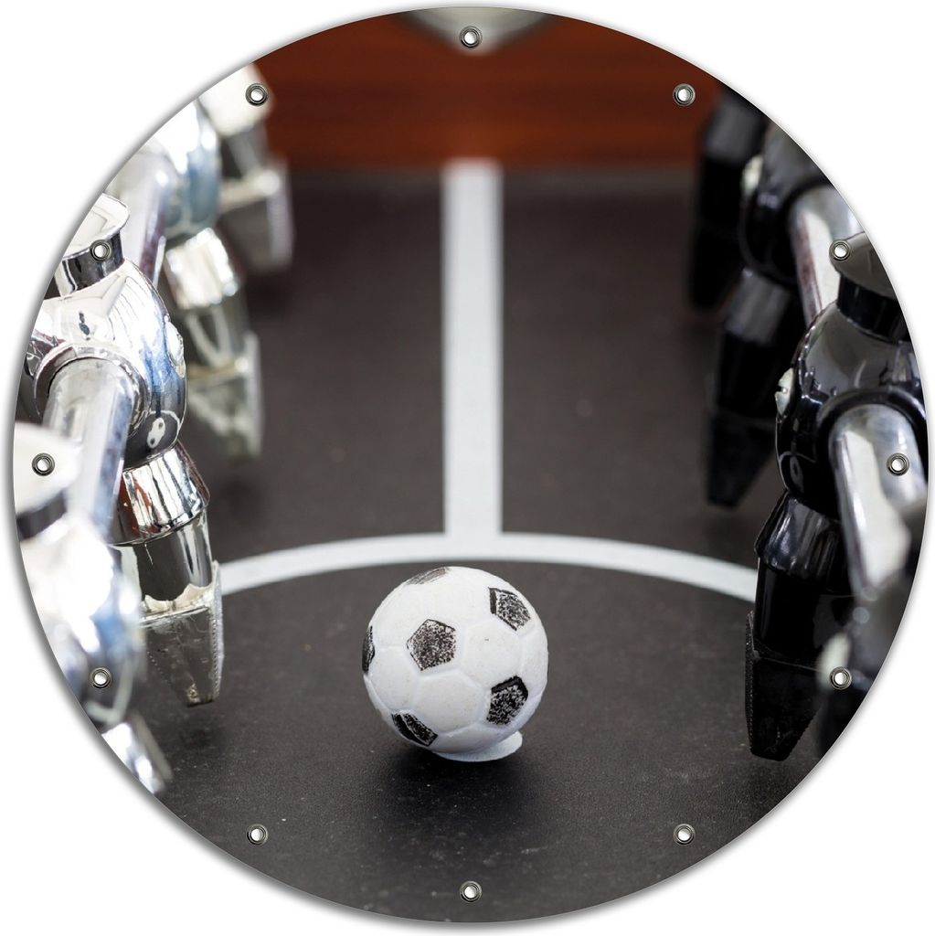 Wallario rundes Outdoor-Poster für Garten oder Balkon, Motiv Kicker-Tisch in Nahaufnahme - Ball in der Mitte, 90 cm Durchmesser