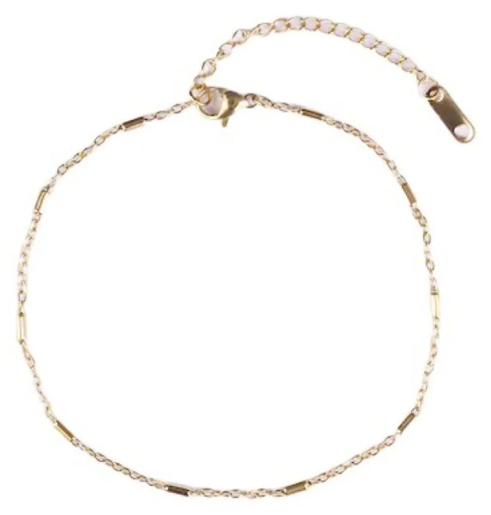 Bracelet en acier plaqué or Zarella : l'accessoire idéal pour vos soirées