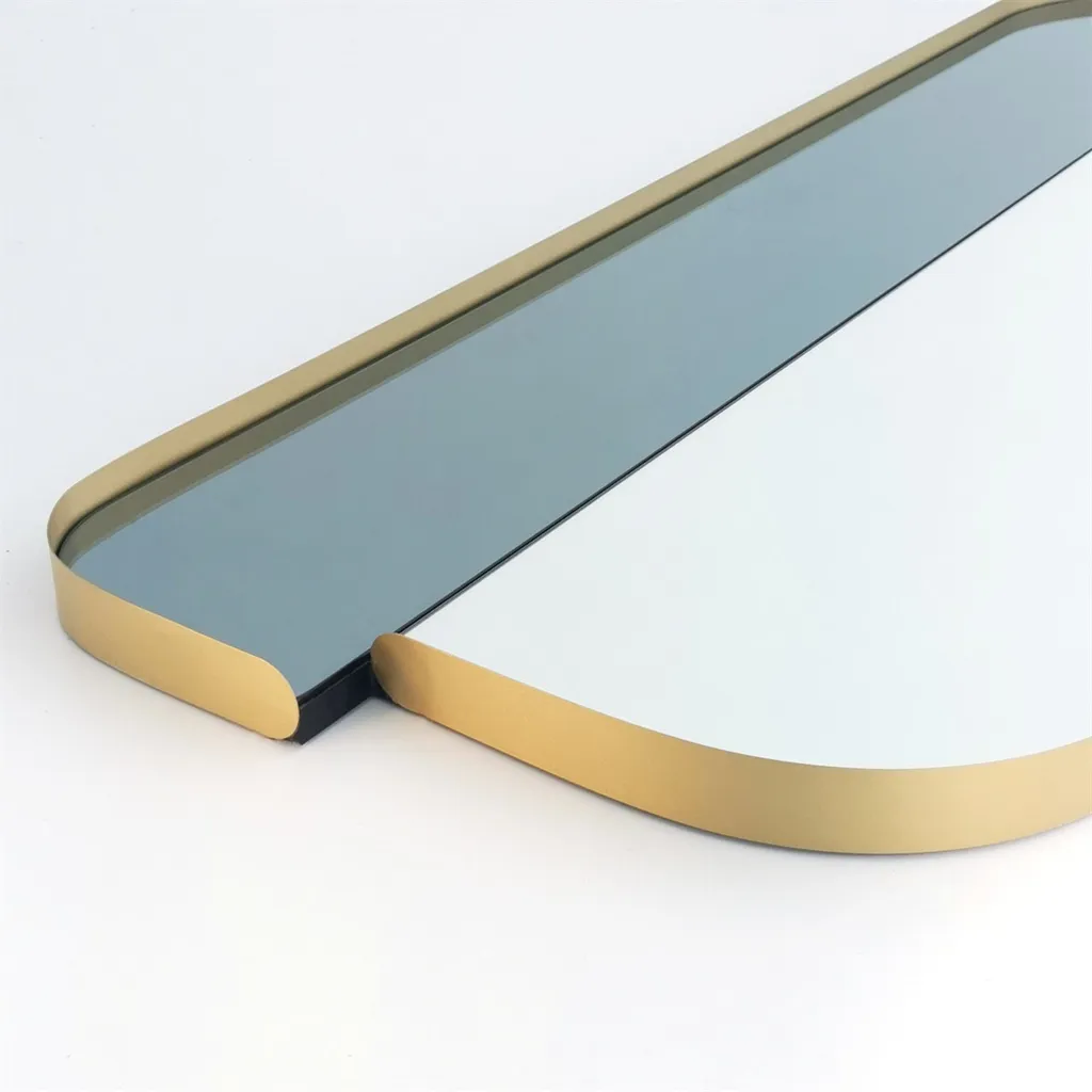Grand miroir mural rectangulaire doré Day & Night - Skye Decor 60x130