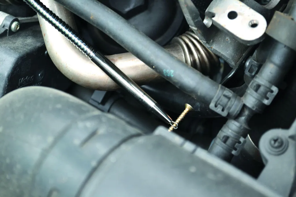 Attrape-tout flexible à griffes de 750mm pour ramassage d'objets précis