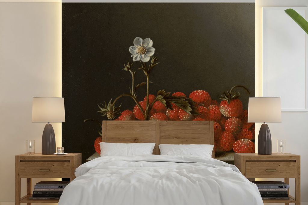 MuchoWow Fototapete für Wohnzimmer oder Schlafzimmer Wandtapete Vinyl Motivtapete Stilleben mit Walderdbeeren - Gemälde von Adriaen Coorte - 28...