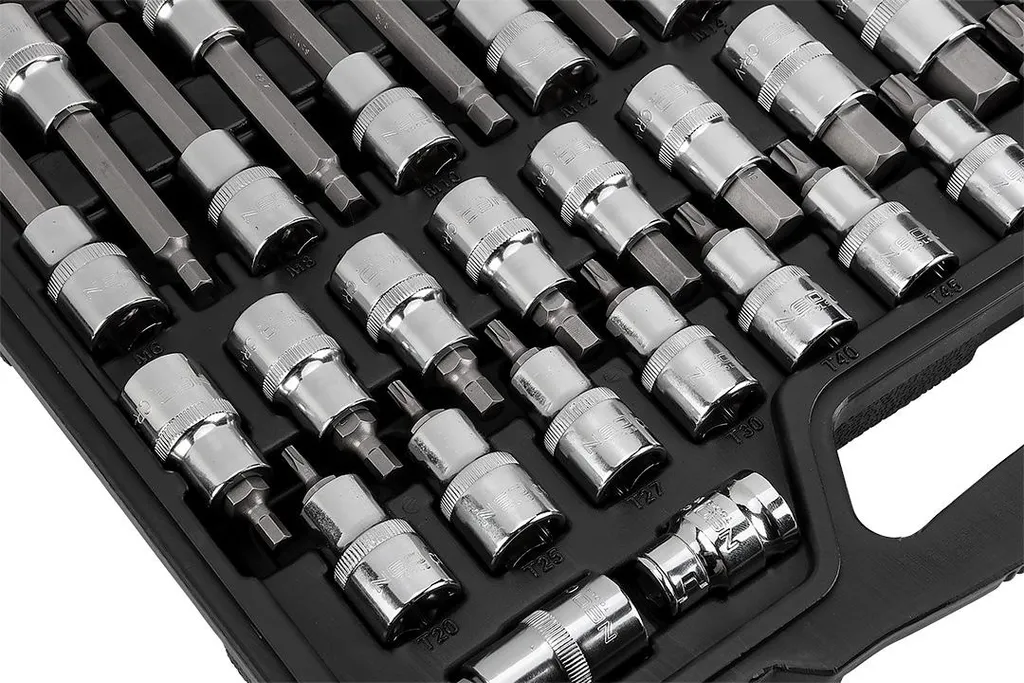 Offerta Set 49 Punte Torx NEO TOOLS - Qualità Professionale S2 - 10