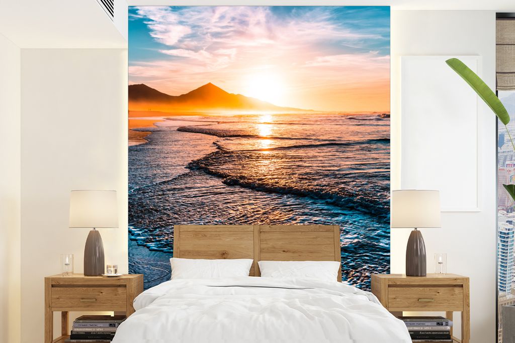MuchoWow Fototapete für Wohnzimmer oder Schlafzimmer Wandtapete Vinyl Motivtapete Sonnenuntergang - Meer - Berg - Horizont - Landschaft - Blau -...