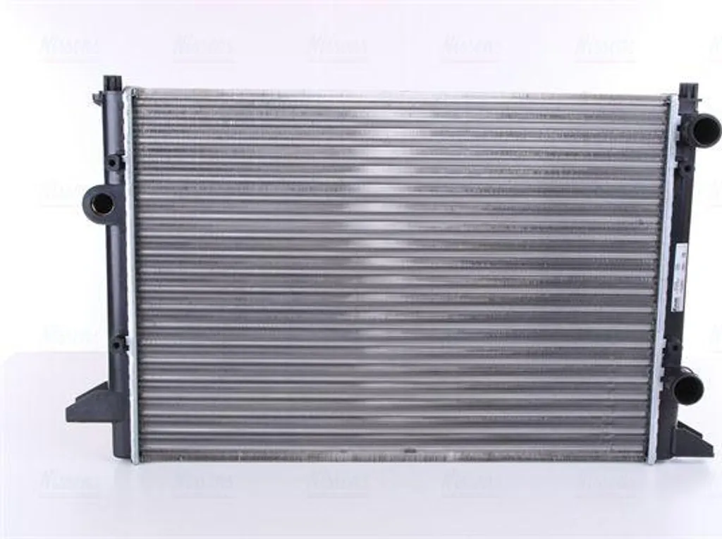 Anti-surchauffe moteur avec le radiateur NISSENS 65253 Passat 35I OE