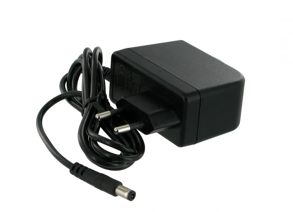Alimentatore 12V 2A per AVM Fritz! Box 7272 - Ricambio Certificato 24W
