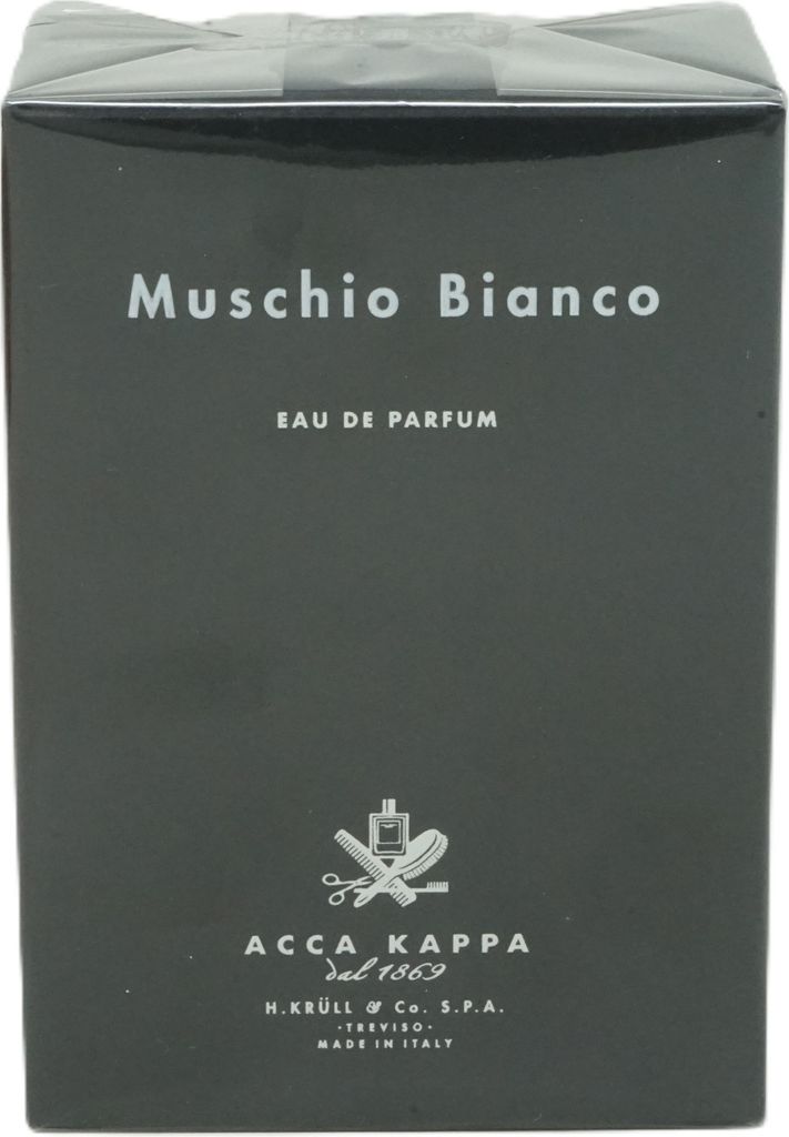 A black box of Acca Kappa Muschio Bianco Eau de Parfum.