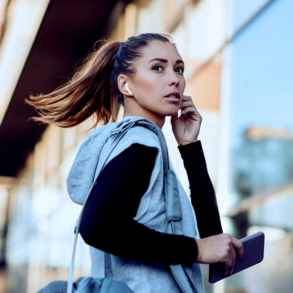 Écouteurs Bluetooth True Wireless LAMAX Tones1 blancs haute fidélité - 10