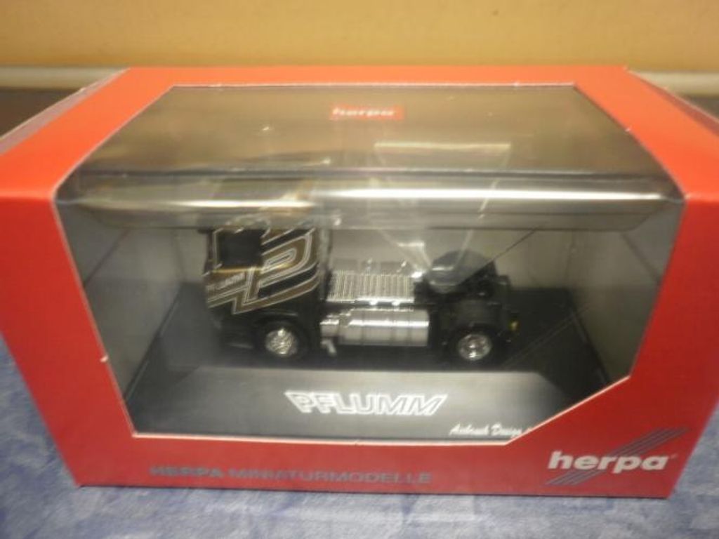 Herpa LKW Scania R Highl. SZM Pflumm 110891