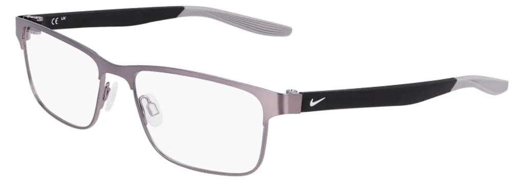 Lunettes de soleil pour enfants Nike 8130 idéales vacances et sorties