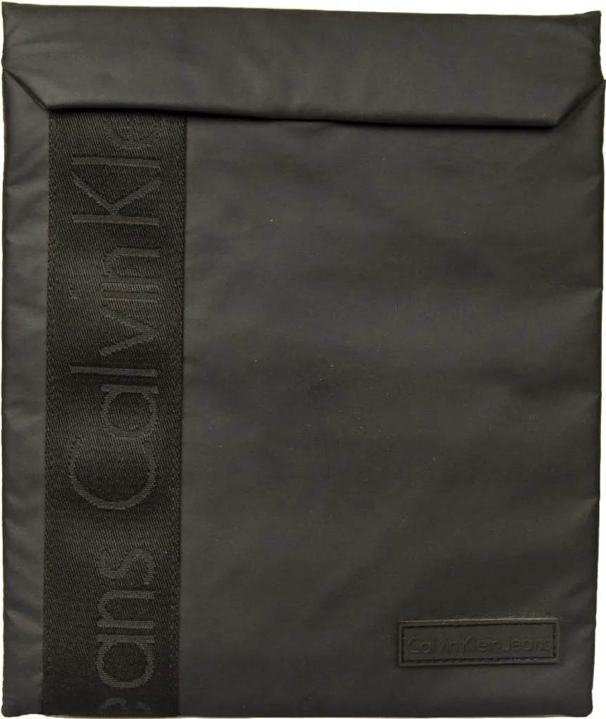 Protection tablette Calvin Klein Jeans pour voyages et bureau CCS302