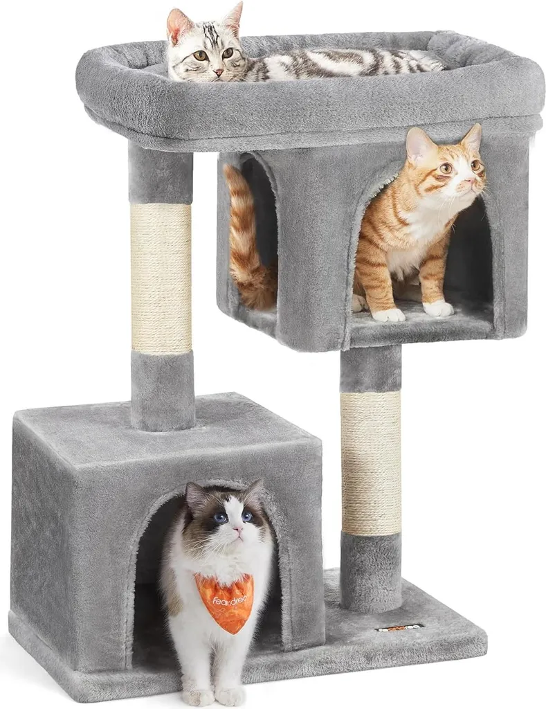 Arbre à chat gris clair PCT61W avec griffoirs sisal et 2 niches peluche