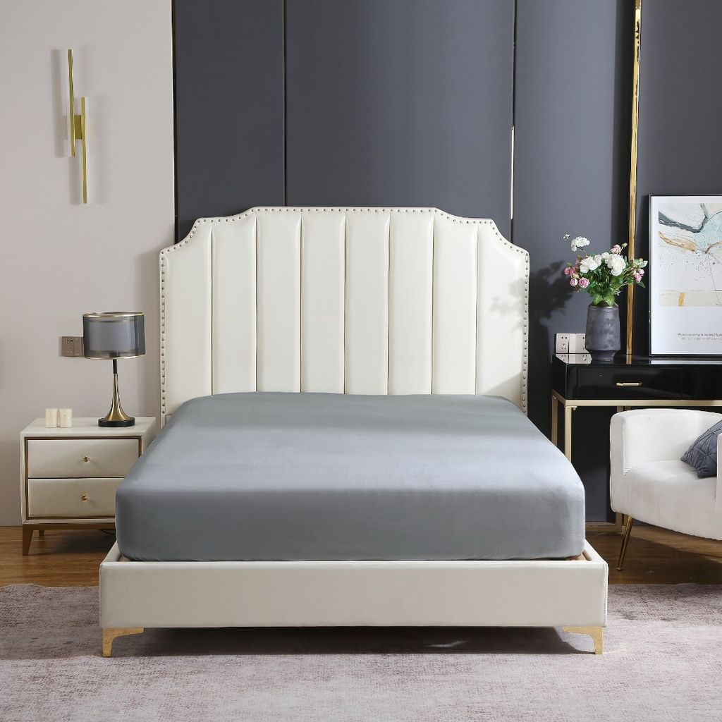 Satintuch mit Gummiband 200x200 + 30 cm Graffiti dunkel verschiedene Farben