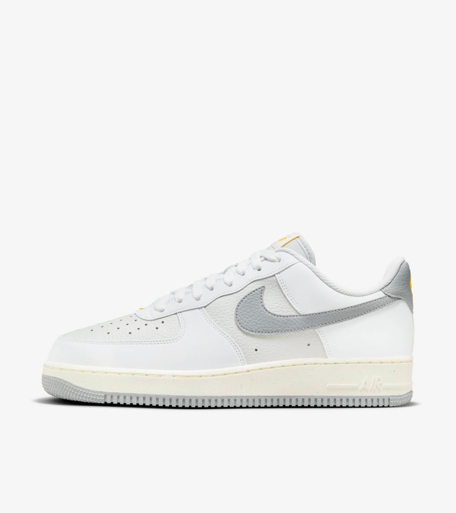 Nike Air Force 1 '07 Next Nature "Photon Dust & Sail", FZ4620-100, Größe: 39