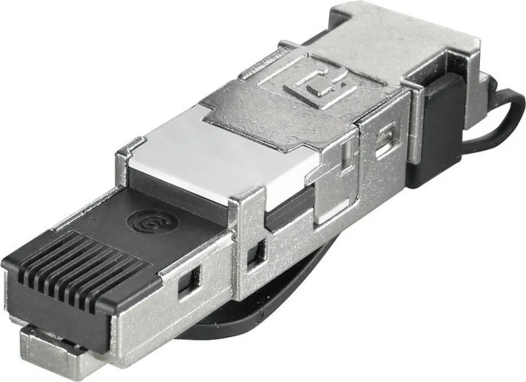 Réparez vos câbles Ethernet sans pince avec ce connecteur RJ45 noir