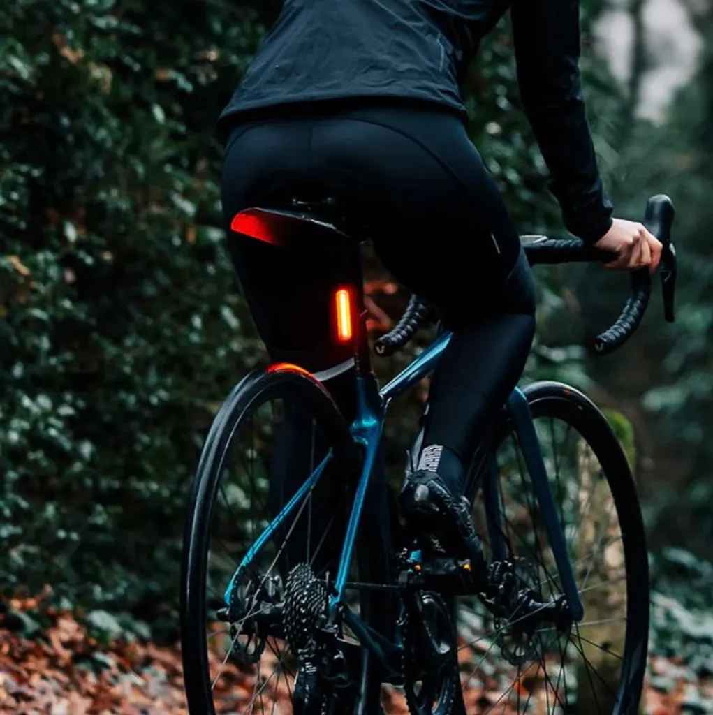 Éclairage Arrière Vélo USB Seemee 50 V2.0 Golden pour Cyclisme Urbain - 7