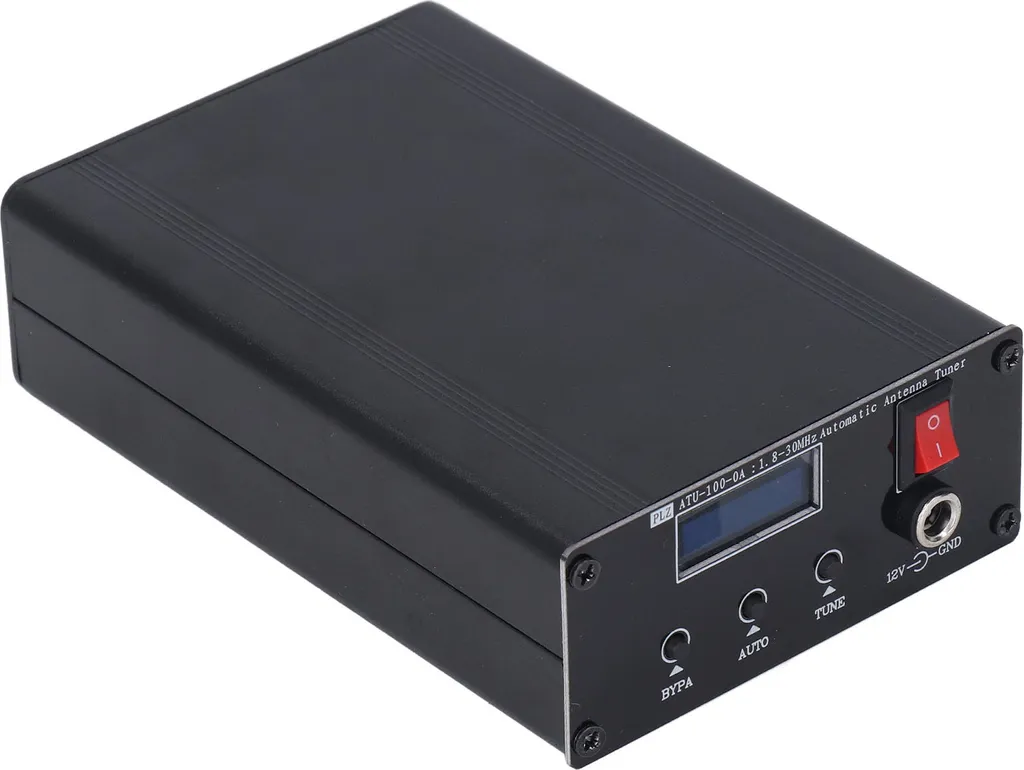 Antenne Tuner ATU-100 0A automatique pour une installation radio HF
