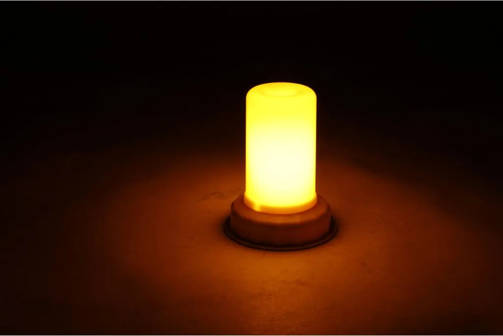 Bougie décorative LED à piles effet flamme réaliste blanc chaud
