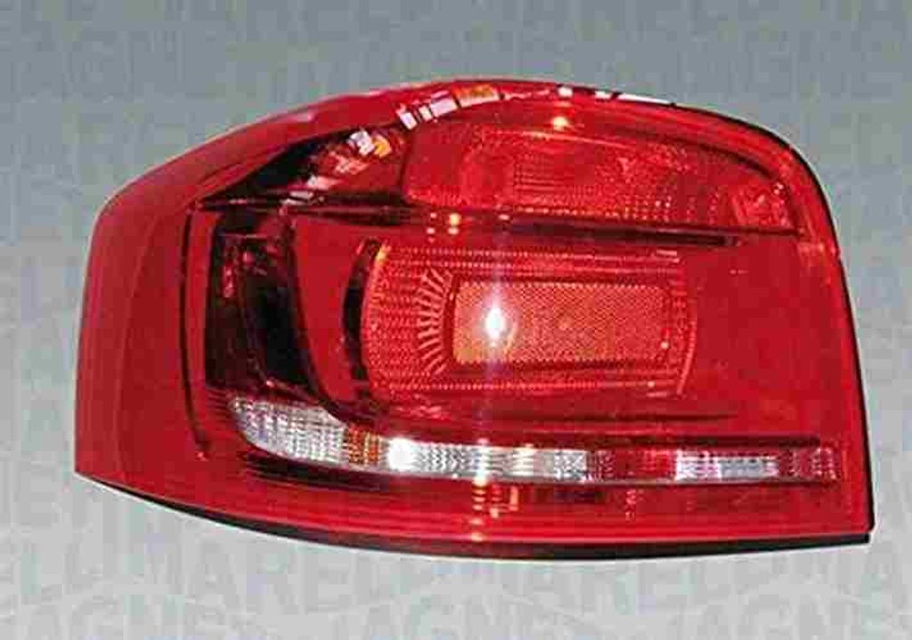 Magneti Marelli Heckleuchte rechts 714021910804