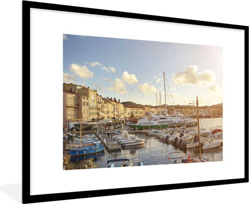 MuchoWow Gerahmtes Poster Der Hafen der französischen Stadt Saint-Tropez 90x60 cm - Poster mit Schwarzem Bilderrahmen Wandposter Rahmen Foto Bil...