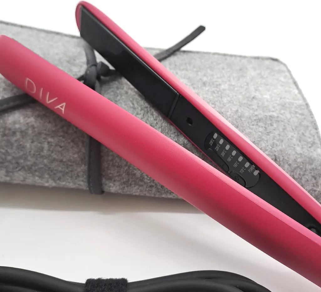 Fer à lisser professionnel Diva Pro Styler Magenta à écran digital