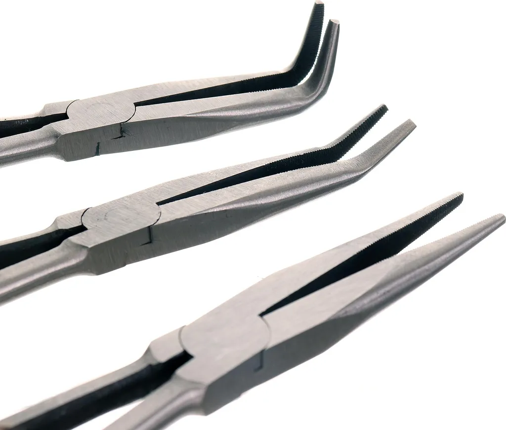Pince ruban isolant longue et droite pour accès difficiles et câblage - 4