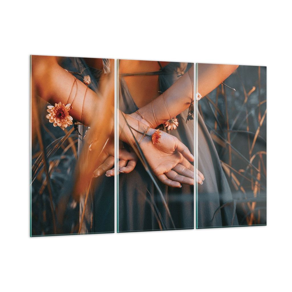 Bilder auf glas - 3 Teile - Frau Hände Wiese - 105x70cm - Produktbild 