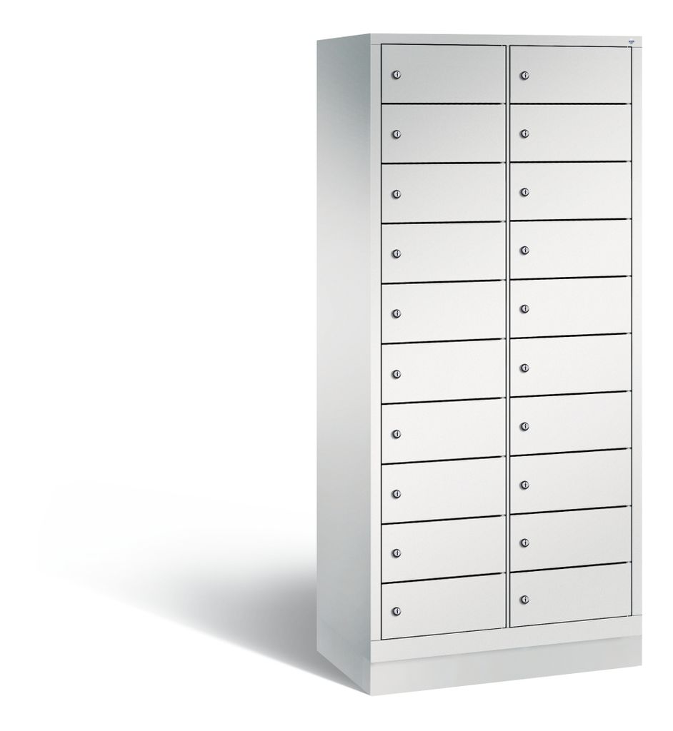 Laptopschrank, BxTxH 810x500x1800 mm, 20 Fächer, mit Sockel, RAL 7035 lichtgrau