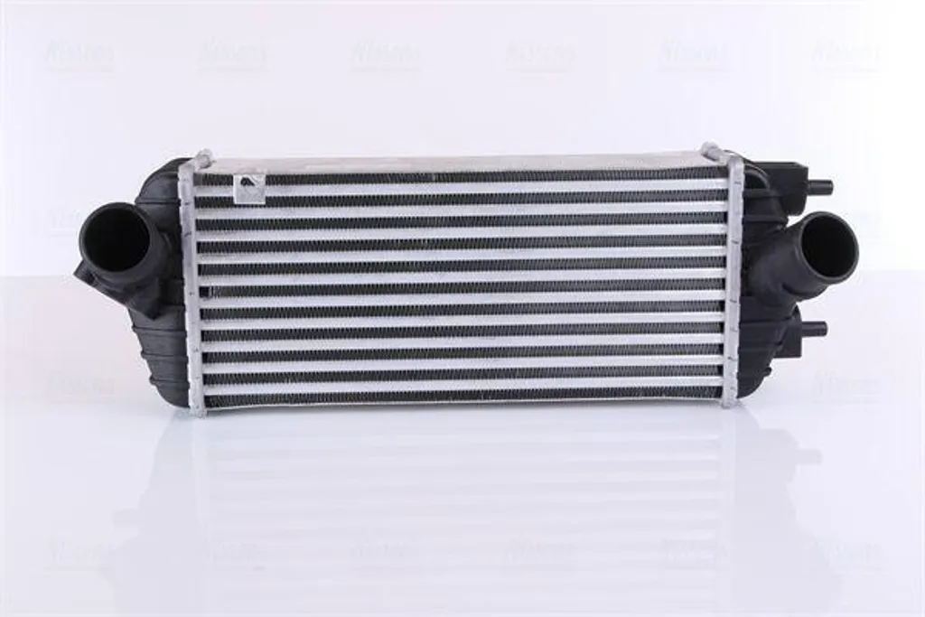 Intercooler Nissens 96456 Haute Résistance compatible avec OE 282712A820