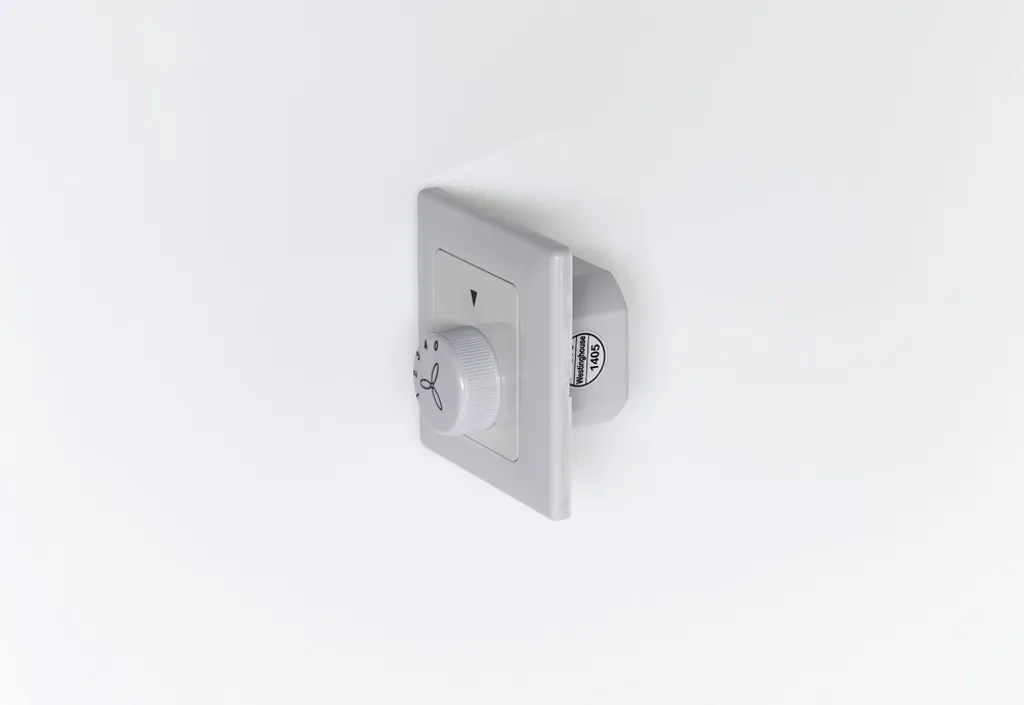 Commande murale de ventilateur de plafond Westinghouse blanc 4 vitesses - 3