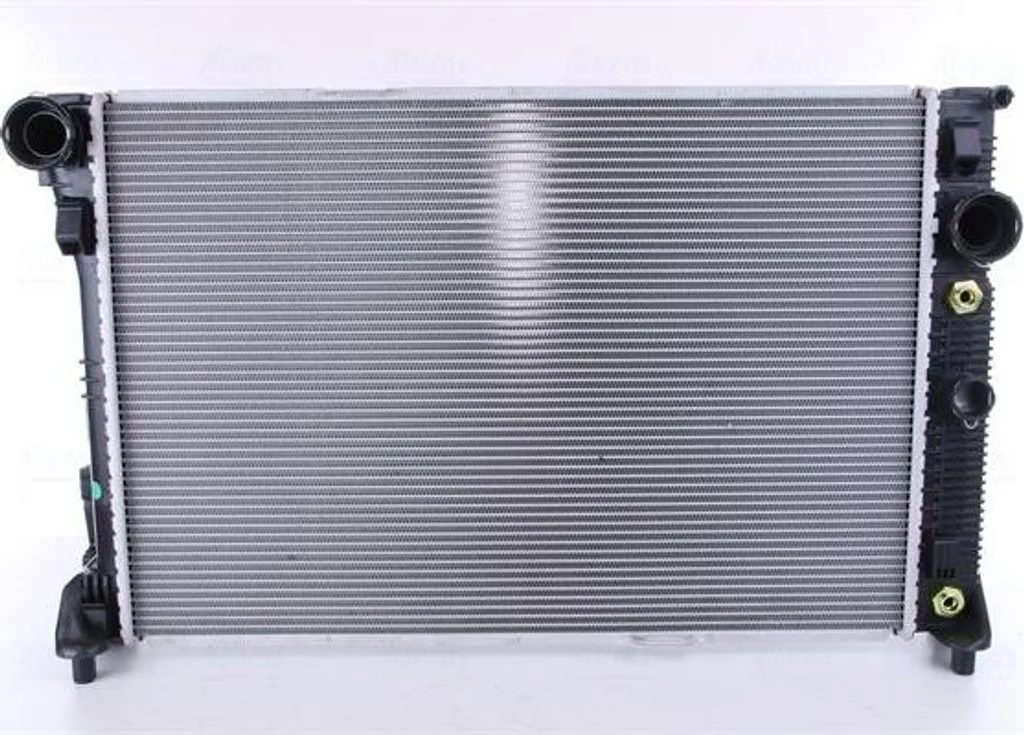 Radiateur de refroidissement eau Nissens 67162 compatible Mercedes 2045000603