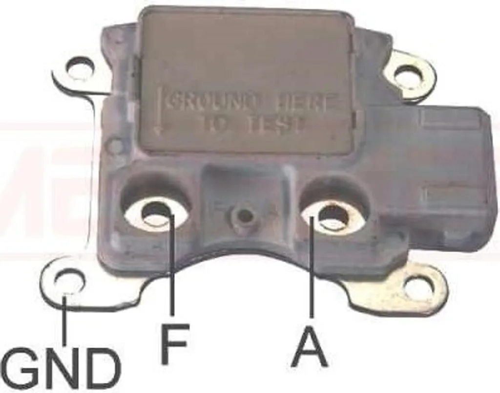 Régulateur d'alternateur pour Ford Mondeo II : réparer le circuit 12V