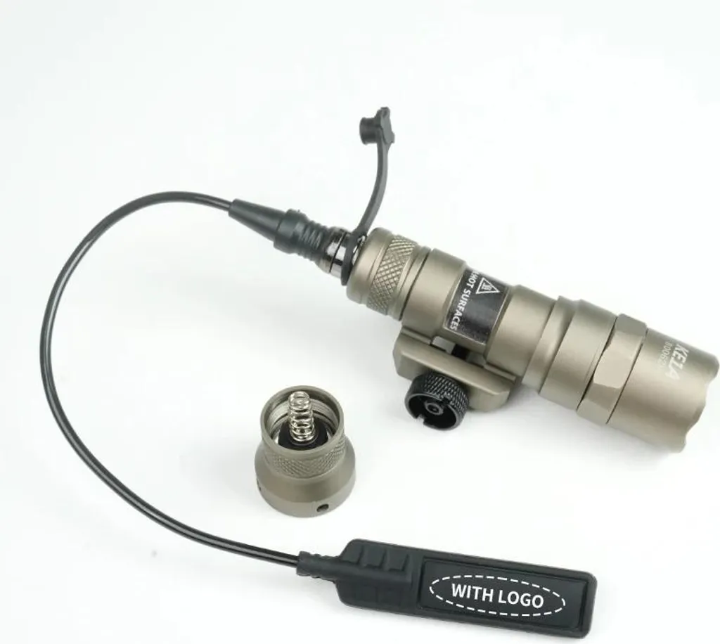 Lampe d'arme LED M300B-FR en aluminium robuste et résistante aux chocs