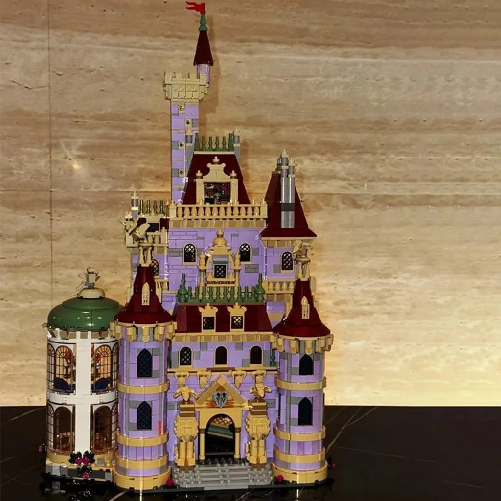 Maquette château de princesse rouge : Jeu de construction expert