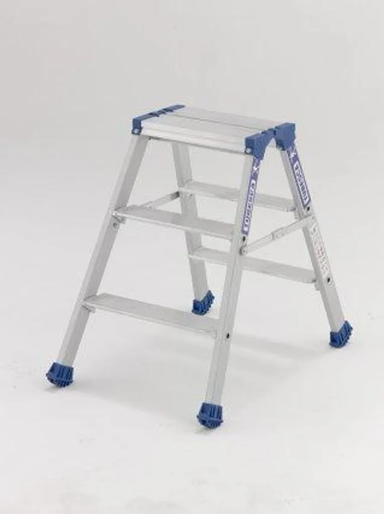 Marchepied Chantier Stable 2x3 Marches : Finis les Risques de Basculement