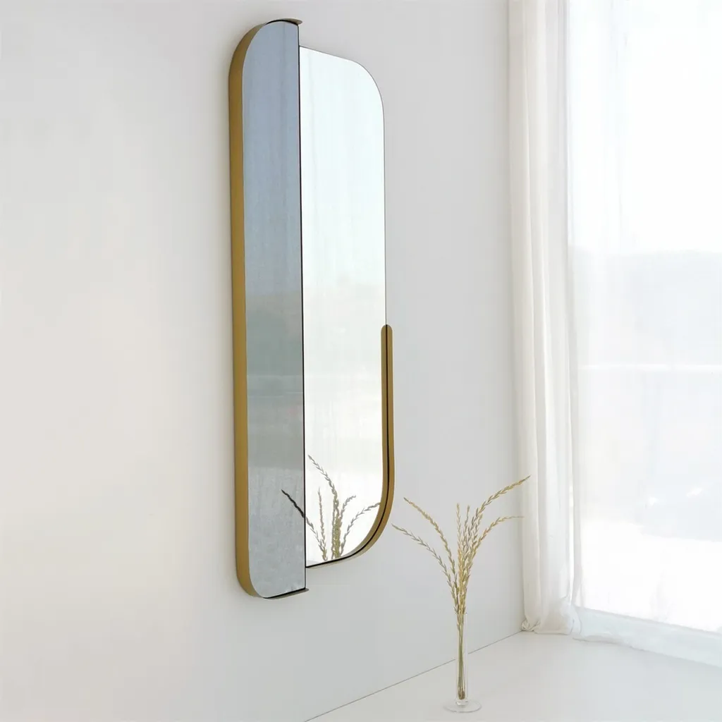 Grand miroir mural rectangulaire doré Day & Night - Skye Decor 60x130