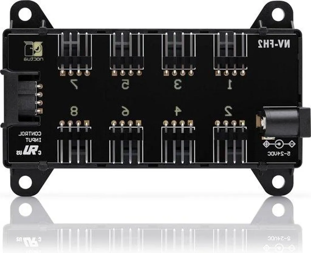 Hub de contrôle pour ventilateurs PC et industrie - 8 Ports 60W Noir