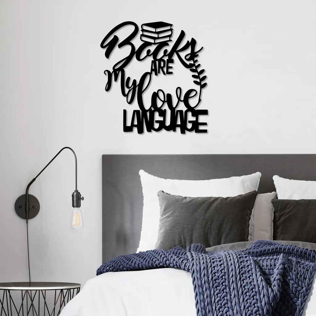 Décoration Murale Métal Books Language pour Habiller un Mur Vide Noir