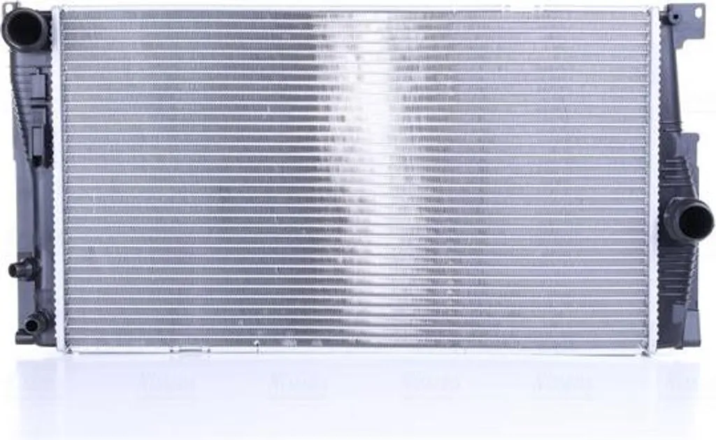 Radiateur de refroidissement moteur pour BMW F10 F11 NISSENS 60836 OE