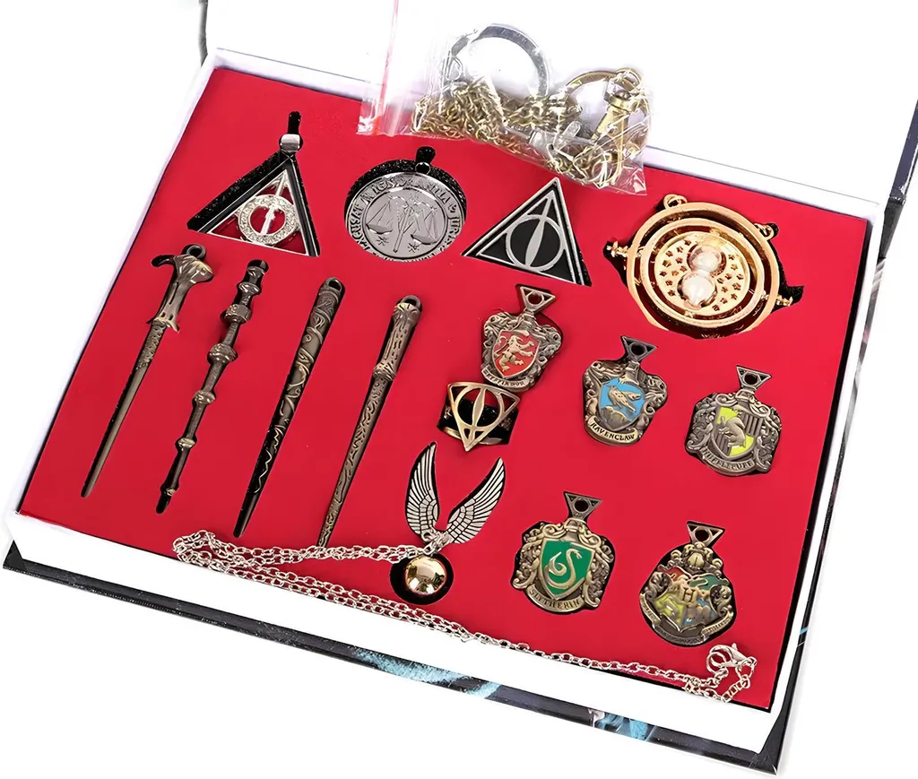 Ensemble de Colliers Pendentifs Baguette Harry Potter - Set Collector